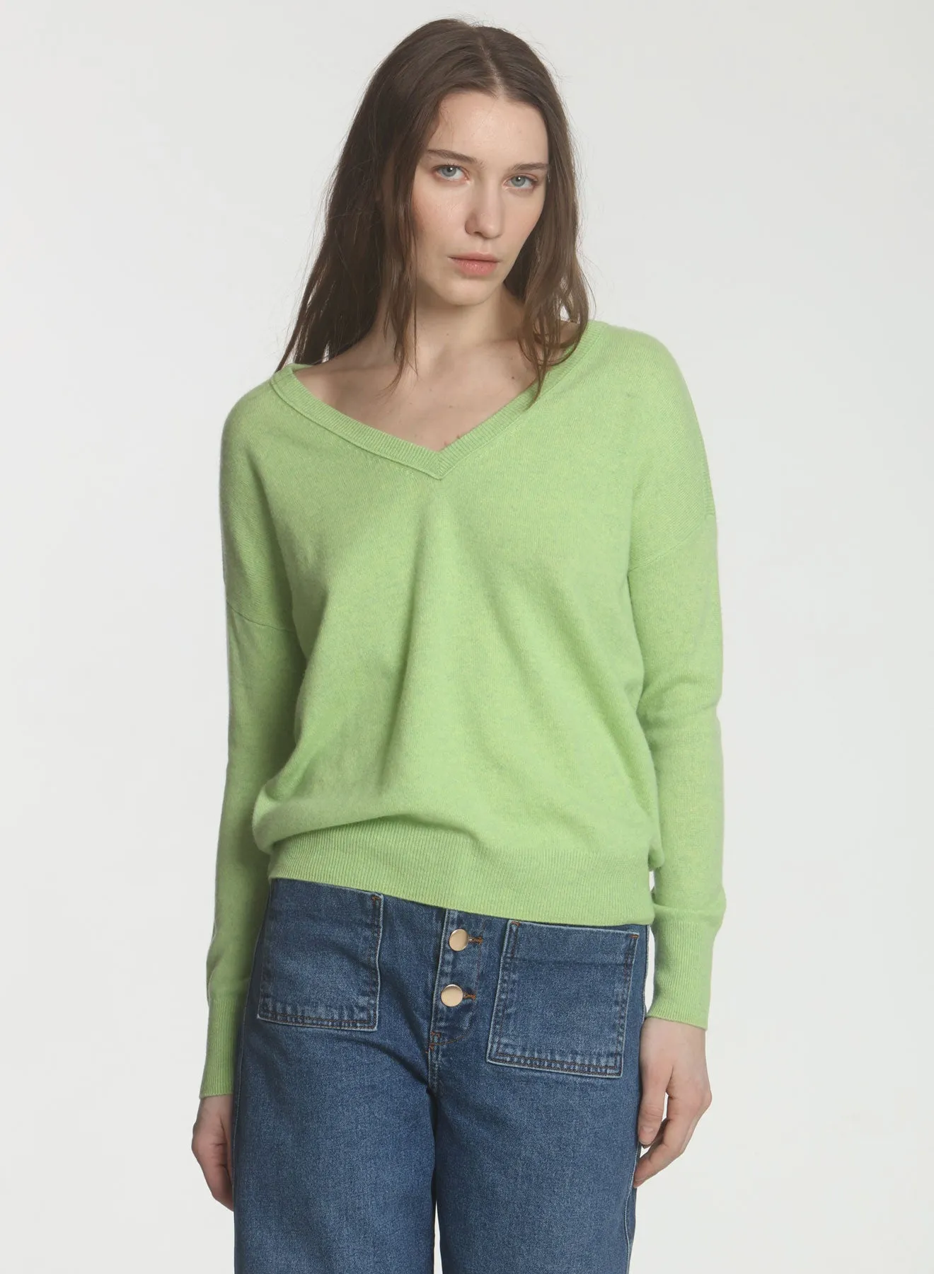 CORE Cashmere BF Vee - Lime