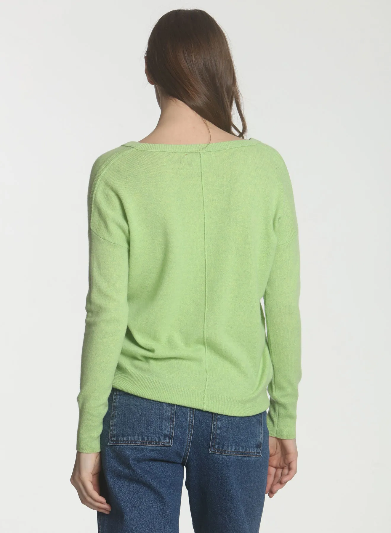 CORE Cashmere BF Vee - Lime