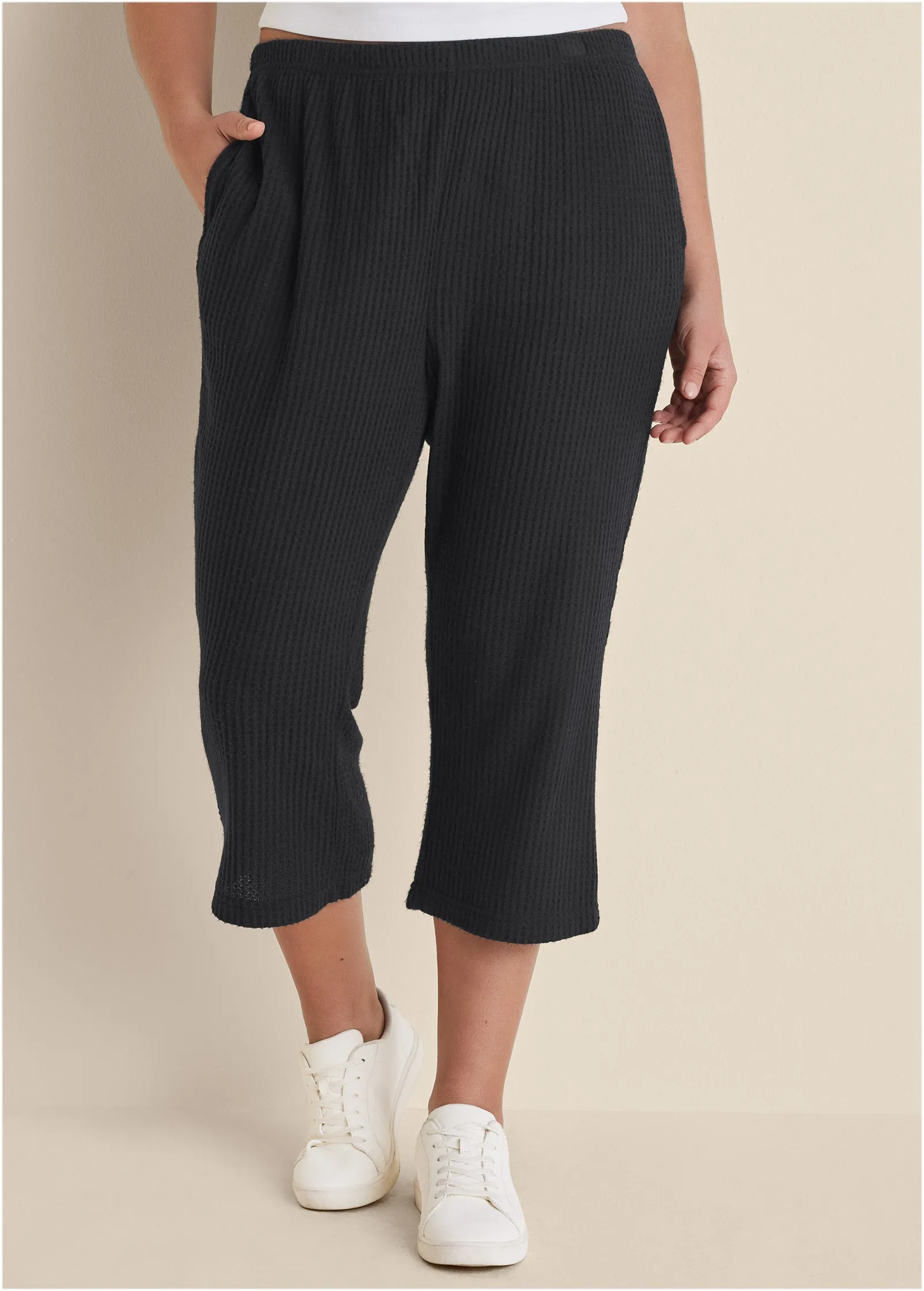 Cozy Waffle Crop Pant - Black