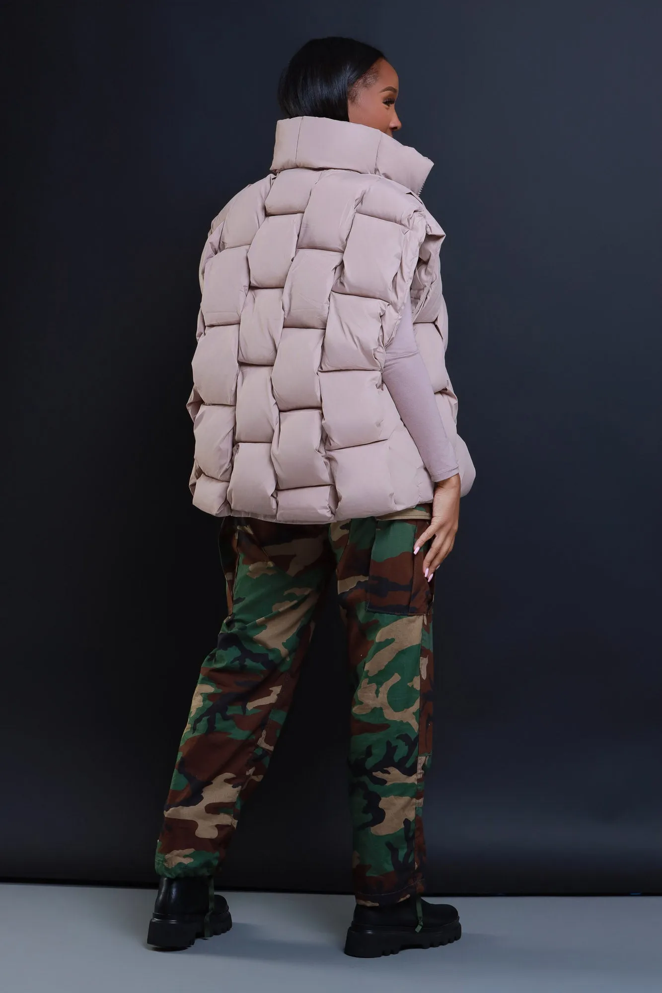 Nowhere Fast Sleeveless Oversized Puffer Vest - Taupe