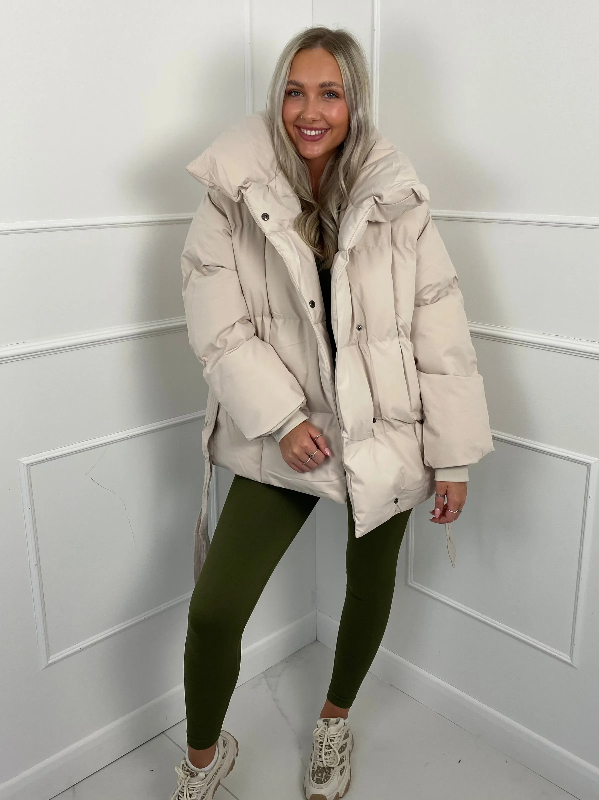 Short Belted Puffer Jacket- Cream