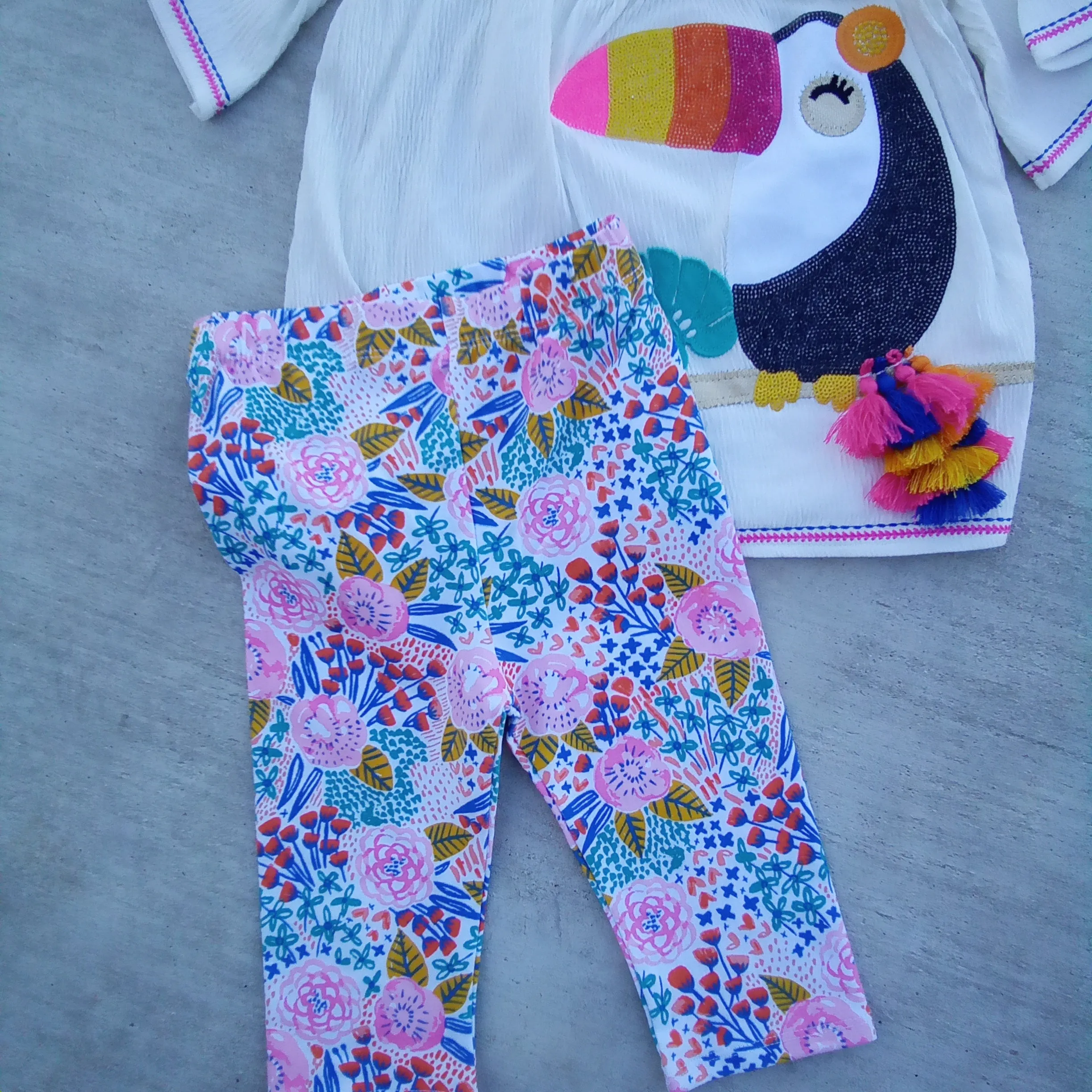 Toucan Capri Set | Mud Pie